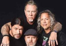 Metallica cierra el año en Arabia Saudita