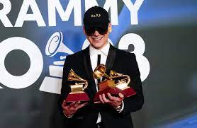 Bizarrap ganó tres Latin Grammy en una noche inolvidable